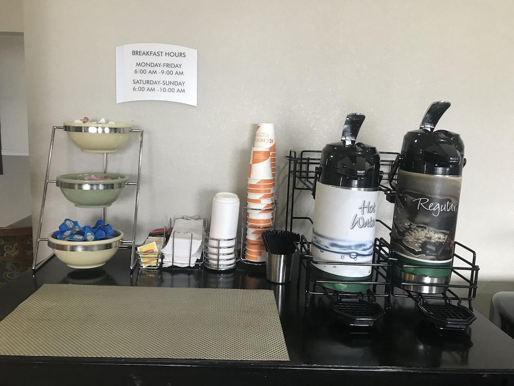 Quality Inn Near I-72 And Hwy 51 Forsyth Ngoại thất bức ảnh