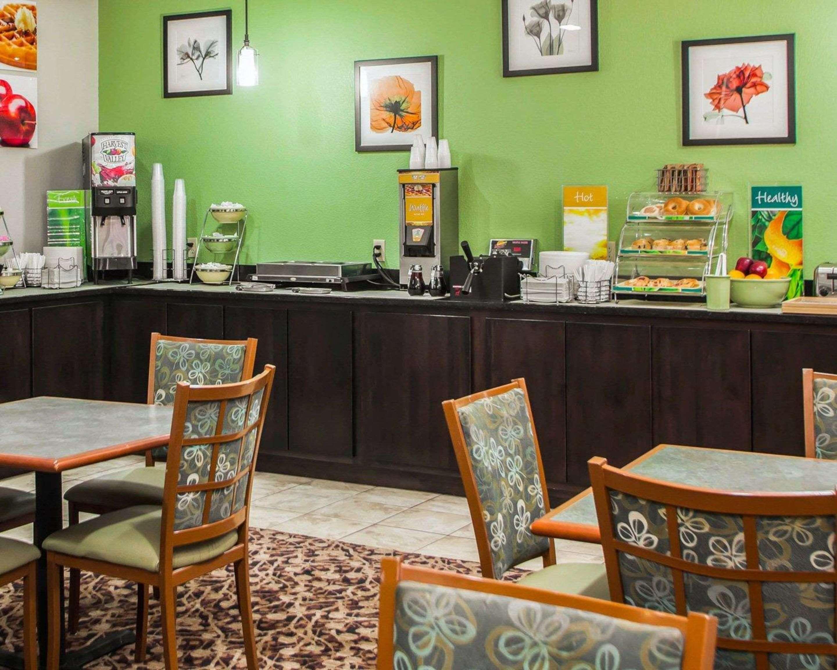 Quality Inn Near I-72 And Hwy 51 Forsyth Ngoại thất bức ảnh