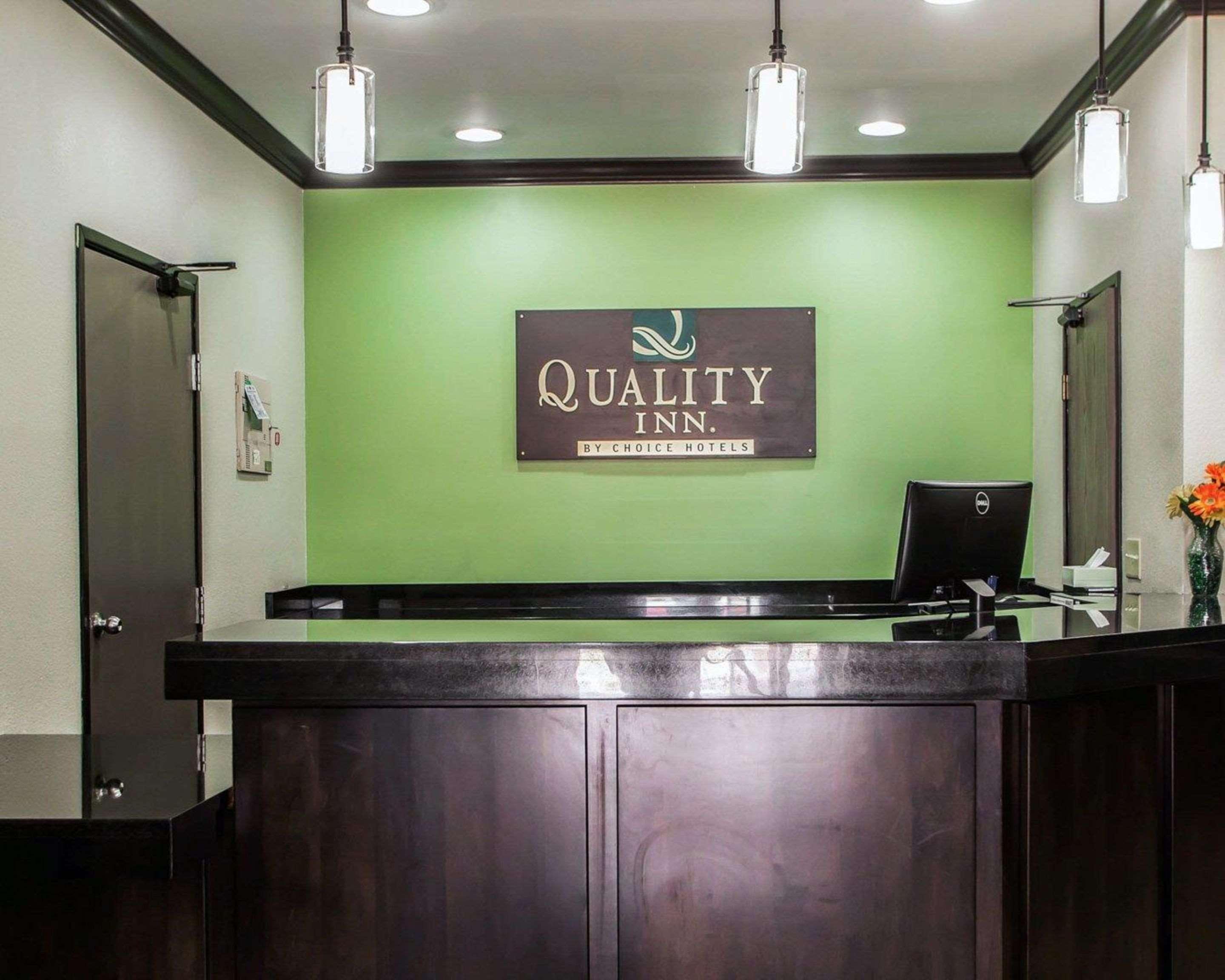 Quality Inn Near I-72 And Hwy 51 Forsyth Ngoại thất bức ảnh