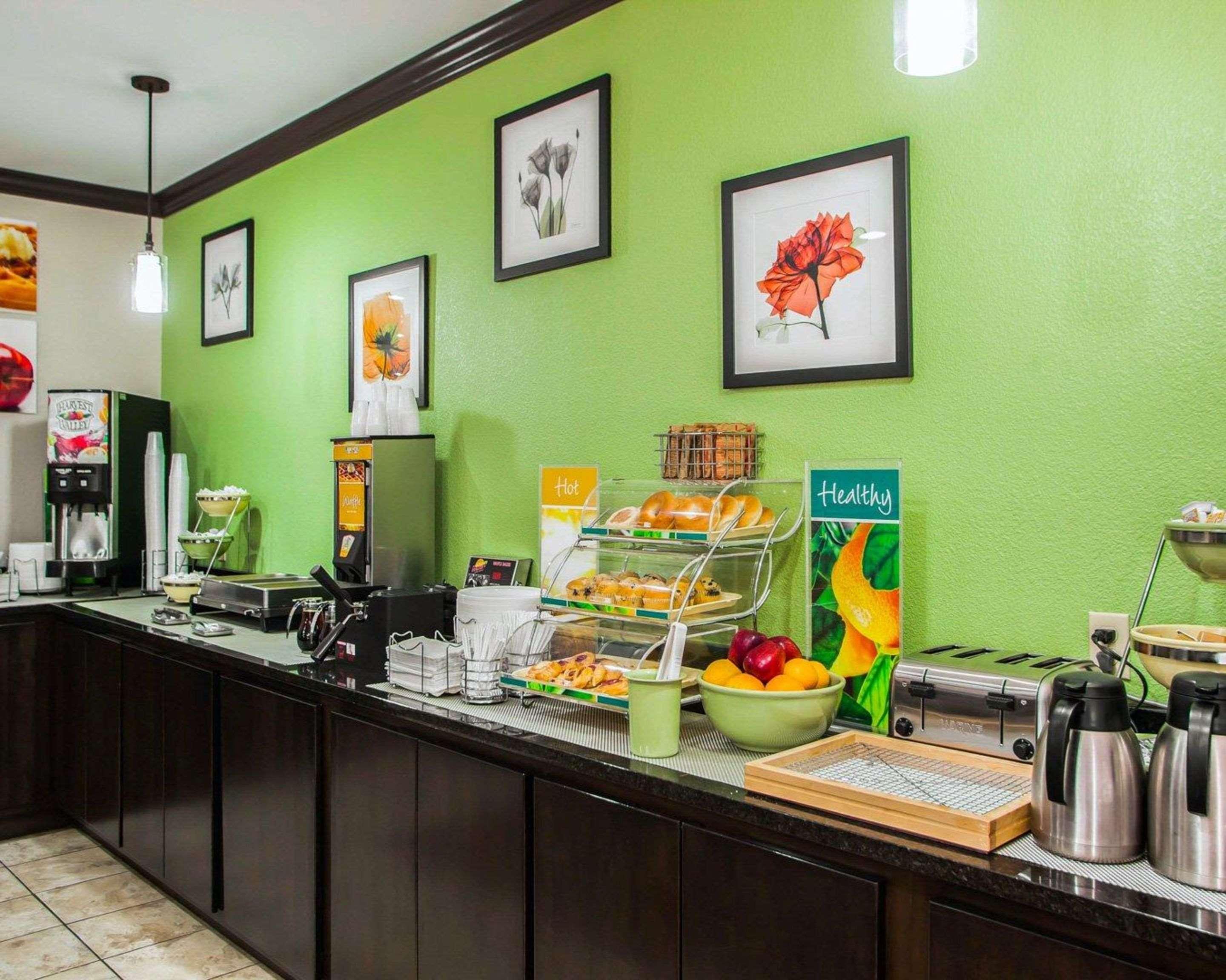 Quality Inn Near I-72 And Hwy 51 Forsyth Ngoại thất bức ảnh
