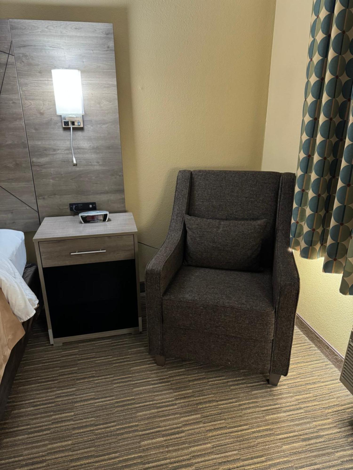 Quality Inn Near I-72 And Hwy 51 Forsyth Ngoại thất bức ảnh