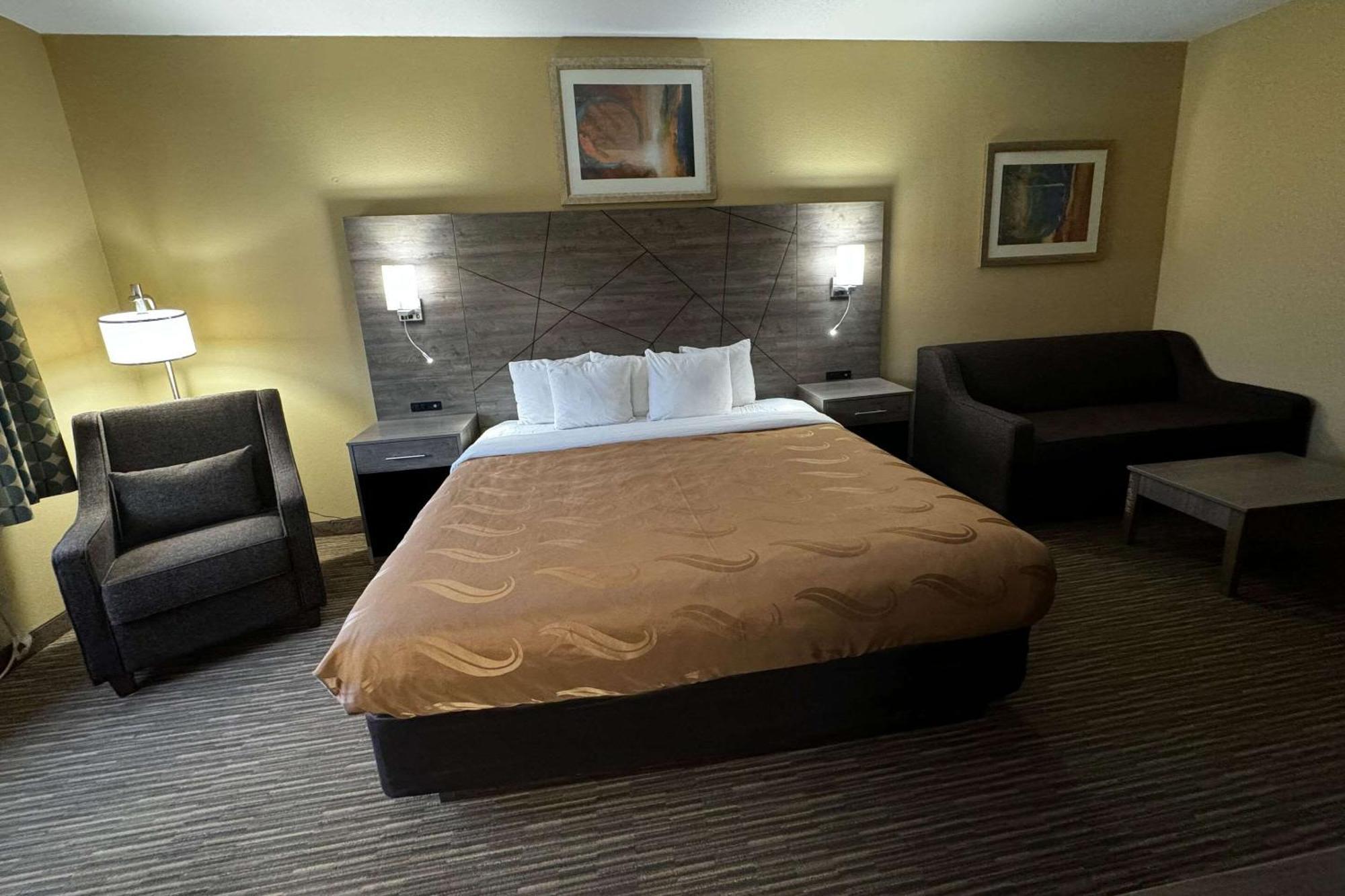 Quality Inn Near I-72 And Hwy 51 Forsyth Ngoại thất bức ảnh