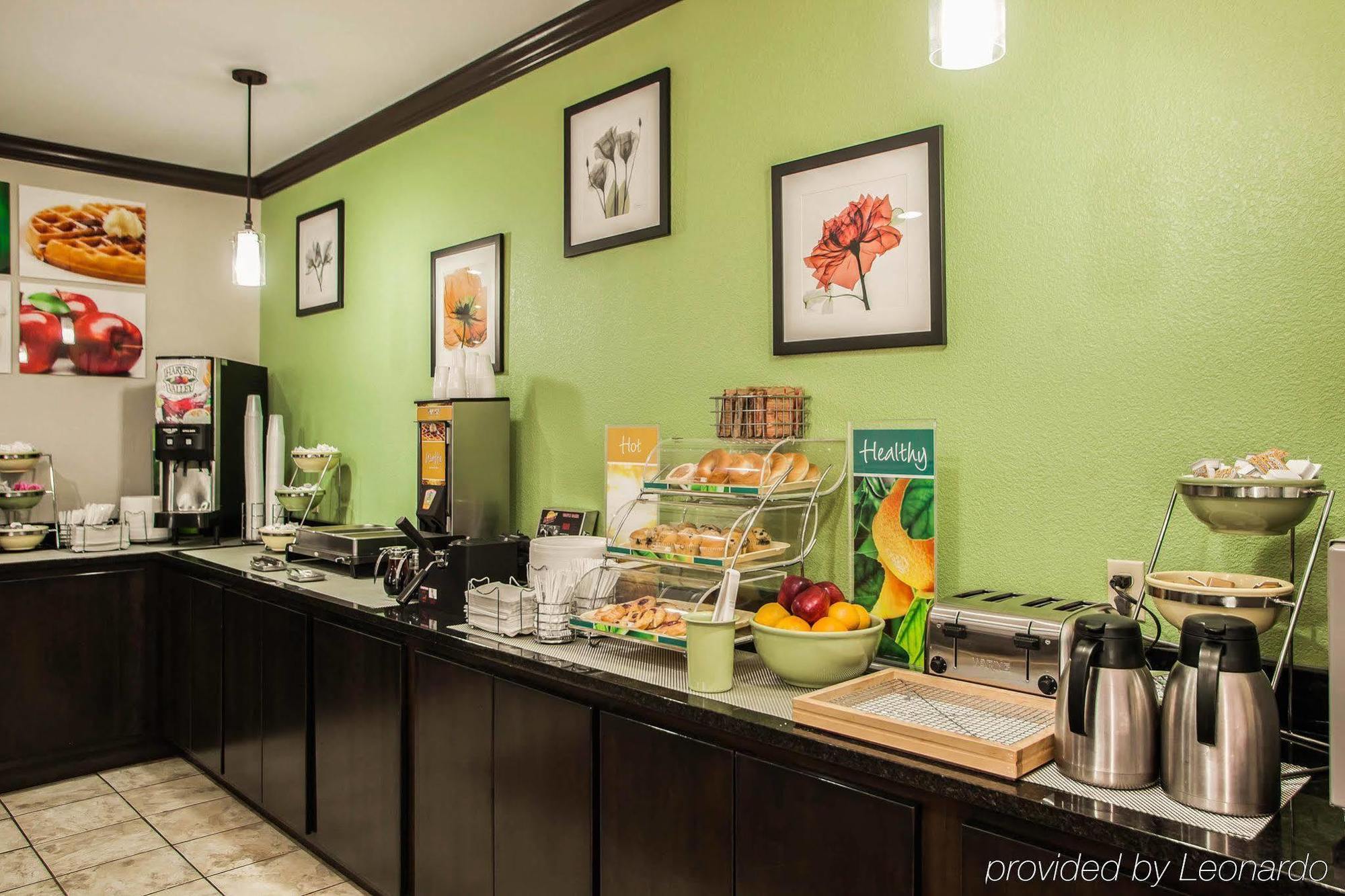 Quality Inn Near I-72 And Hwy 51 Forsyth Ngoại thất bức ảnh