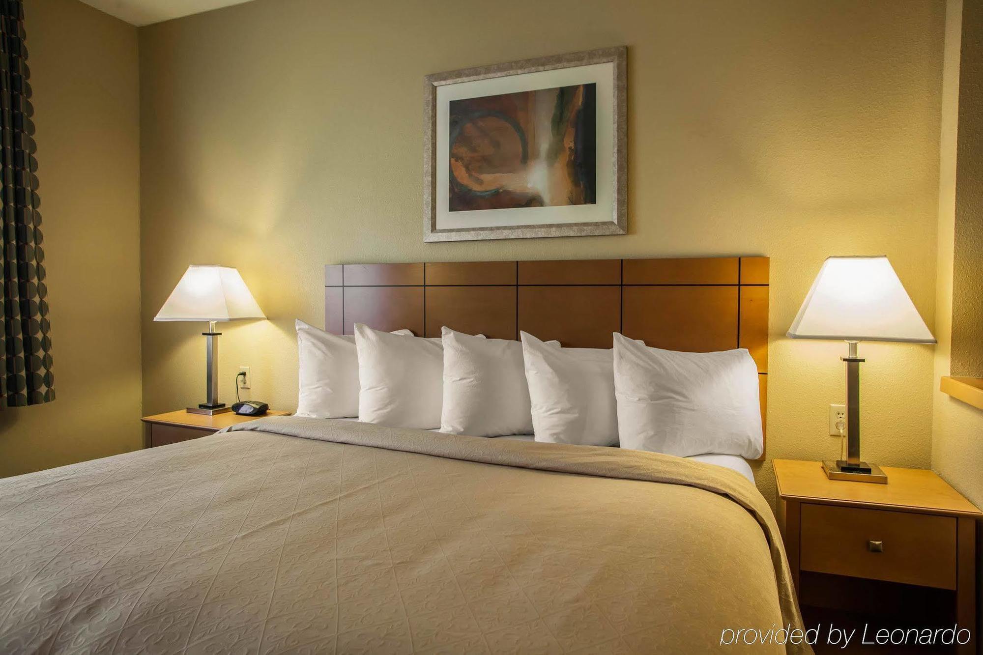 Quality Inn Near I-72 And Hwy 51 Forsyth Ngoại thất bức ảnh